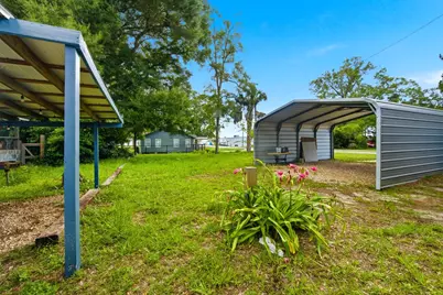302 NW 9th St, Carrabelle, FL 32322 - Photo 35