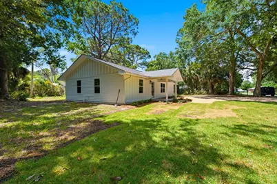 144 21st Ave, Apalachicola, FL 32320 - Photo 37