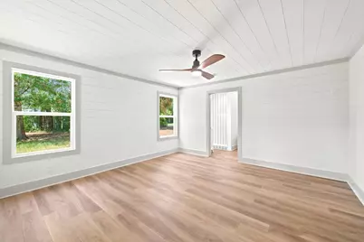 144 21st Ave, Apalachicola, FL 32320 - Photo 17