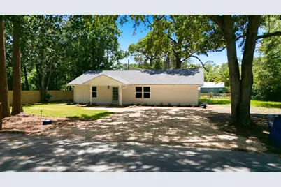 144 21st Ave, Apalachicola, FL 32320 - Photo 3