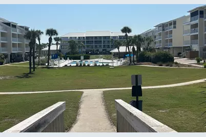 610 Sea Cliff Dr, Port Saint Joe, FL 32456 - Photo 7