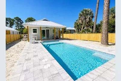 151 Beach St, Port Saint Joe, FL 32456 - Photo 21