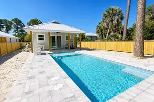 151 Beach St, Port Saint Joe, FL 32456 - Photo 21