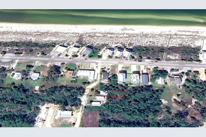 151 Beach St, Port Saint Joe, FL 32456 - Photo 27