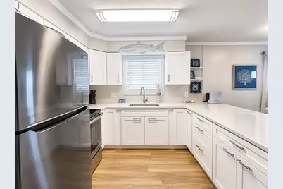 151 Beach St, Port Saint Joe, FL 32456 - Photo 9