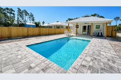 151 Beach St, Port Saint Joe, FL 32456 - Photo 23