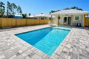 151 Beach St, Port Saint Joe, FL 32456 - Photo 23