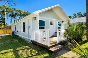 151 Beach St, Port Saint Joe, FL 32456 - Photo 1