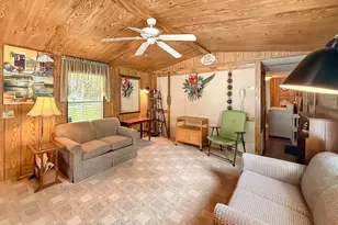 6947 Blossom Hill Rd, Wewahitchka, FL 32465 - Photo 5