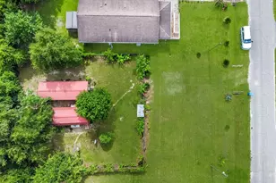 518 Chipola Ave, Wewahitchka, FL 32465 - Photo 1
