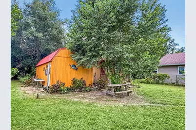 518 Chipola Ave, Wewahitchka, FL 32465 - Photo 17