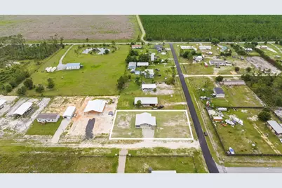 231 Carr's Ln, Wewahitchka, FL 32465 - Photo 3