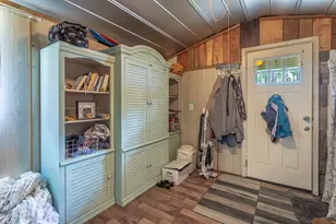 895 C C Land Rd, Eastpoint, FL 32328 - Photo 33