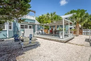111 4th St, Apalachicola, FL 32320 - Photo 43