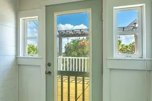 111 4th St, Apalachicola, FL 32320 - Photo 25