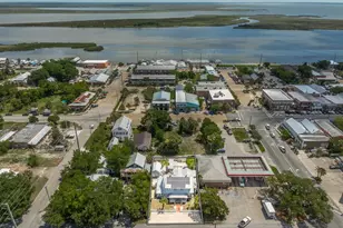 111 4th St, Apalachicola, FL 32320 - Photo 49