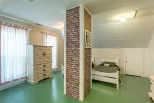111 4th St, Apalachicola, FL 32320 - Photo 33