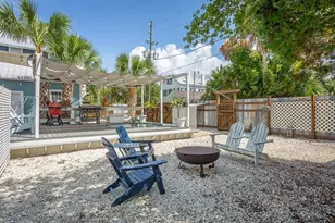 111 4th St, Apalachicola, FL 32320 - Photo 45
