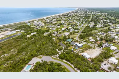207 S Brooks Ave, Port Saint Joe, FL 32456 - Photo 7