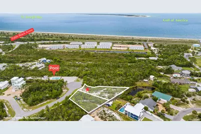 207 S Brooks Ave, Port Saint Joe, FL 32456 - Photo 1