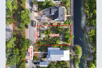 615 Tide Water Dr, Port Saint Joe, FL 32456 - Photo 3