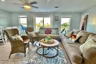 533 W Gulf Beach Dr, Saint George Island, FL 32328 - Photo 5