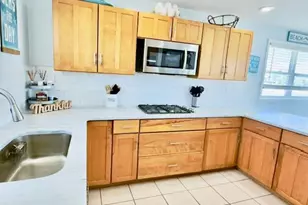 533 W Gulf Beach Dr, Saint George Island, FL 32328 - Photo 9