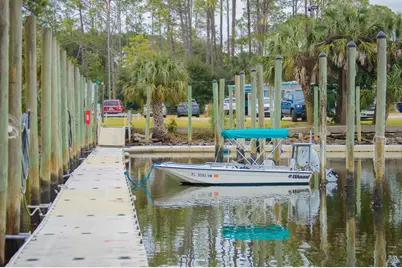 221 Franklin St, Lanark Village, FL 32323 - Photo 9