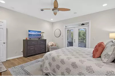 1080 W Gulf Beach Dr, Saint George Island, FL 32328 - Photo 25
