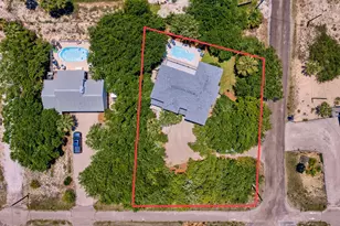 1080 W Gulf Beach Dr, Saint George Island, FL 32328 - Photo 9
