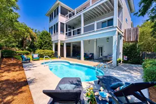 1080 W Gulf Beach Dr, Saint George Island, FL 32328 - Photo 3