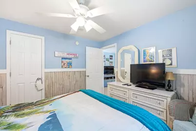 825 W Pine Ave, Saint George Island, FL 32328 - Photo 17