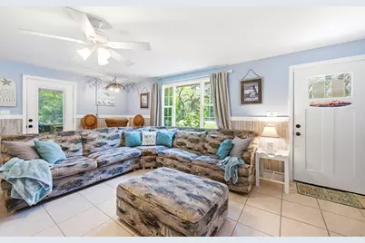 825 W Pine Ave, Saint George Island, FL 32328 - Photo 7