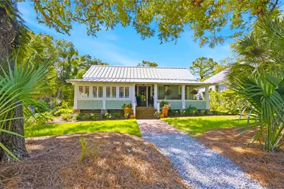 108 Ave D, Apalachicola, FL 32320 - Photo 73