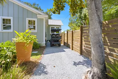 108 Ave D, Apalachicola, FL 32320 - Photo 69