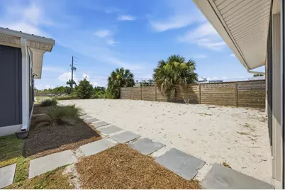 111 14th St, Mexico Beach, FL 32456 - Photo 25