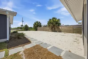 111 14th St, Mexico Beach, FL 32456 - Photo 25