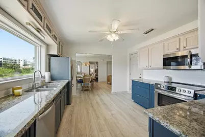 111 14th St, Mexico Beach, FL 32456 - Photo 9