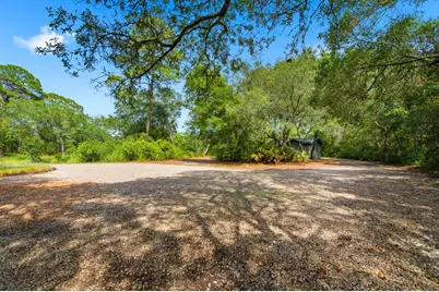 203 N Bay Shore Dr, Eastpoint, FL 32328 - Photo 49