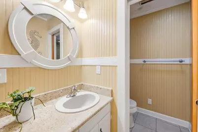 203 N Bay Shore Dr, Eastpoint, FL 32328 - Photo 23