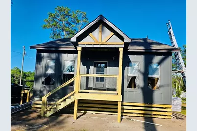 610 W 10th St, Carrabelle, FL 32322 - Photo 13