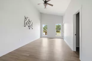 610 W 10th St, Carrabelle, FL 32322 - Photo 19