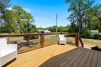 610 W 10th St, Carrabelle, FL 32322 - Photo 23