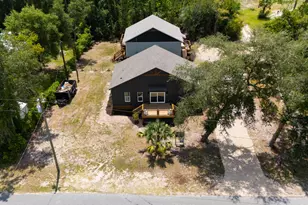 610 W 10th St, Carrabelle, FL 32322 - Photo 31