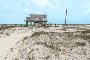 1973 Gulf Shore Dr, Carrabelle, FL 32322 - Photo 3