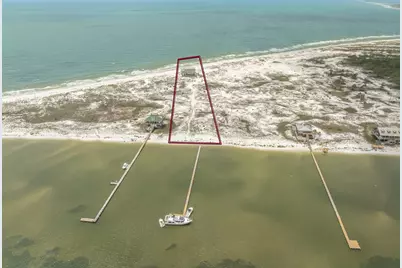 1973 Gulf Shore Dr, Carrabelle, FL 32322 - Photo 15