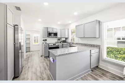 509 8th St, Port Saint Joe, FL 32456 - Photo 9