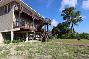 788 W Bay Shore Dr, Saint George Island, FL 32328 - Photo 11