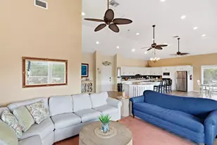 788 W Bay Shore Dr, Saint George Island, FL 32328 - Photo 31