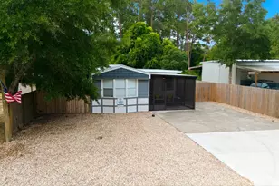 912 NE 2nd St, Carrabelle, FL 32322 - Photo 3